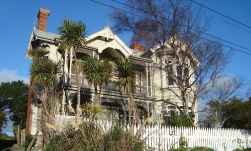 Port Chalmers Cama Y Desayuno | Artica Art & Accommodation