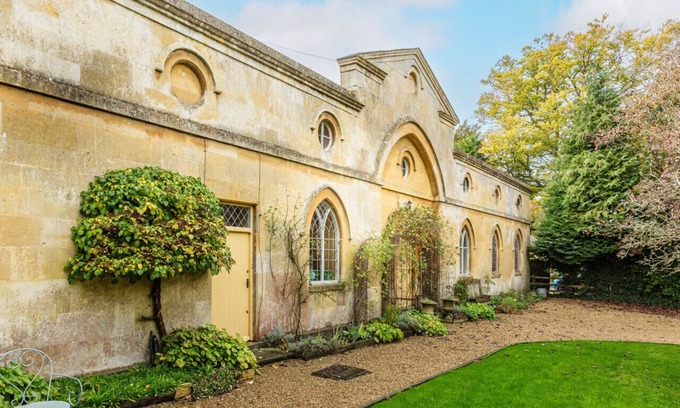 Mangotsfield Casa | Artisan Hall: 4BD Stunning Grandeur in Cotswolds