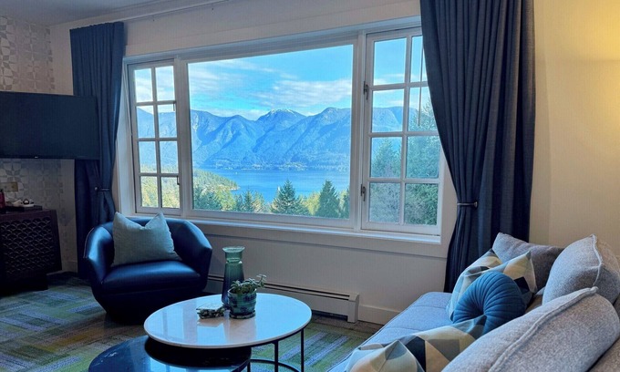 Bowen Island Hotel | Artisan Suites on Bowen