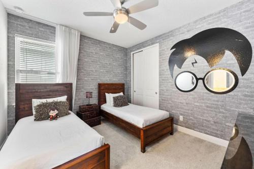 Bay Lake Casa | Artistic 6 Bdrm Home with Games Room at Encore