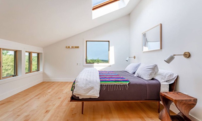 Old Chatham Casa | Artists’ Hideaway in Old Chatham