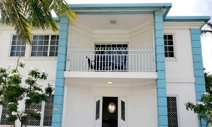 Cunucu Abao Casa | Eagle Beach VillaAruba sleeps 8Eagle Beach areaAc/wifi/prv pool/hottub