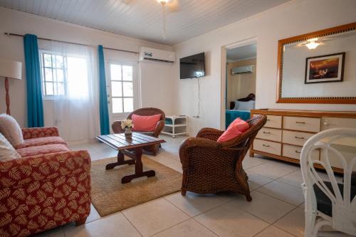 Lago Heights Apartamento | Aruba Sunrise 1BR Apt Near Baby Beach San Nicolas