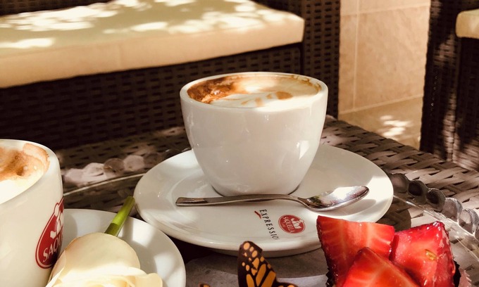 Universita Apartamento | Aruna Suites
