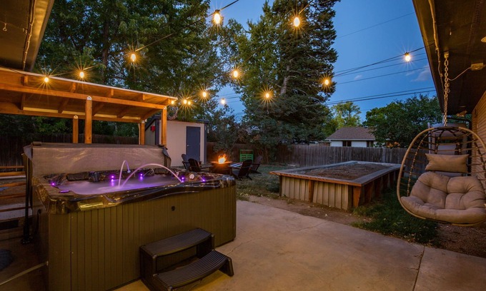 Allendale Area Casa | Arvada Oasis + New Hot Tub Sleeps up to 16 with 6 Cozy Beds!!