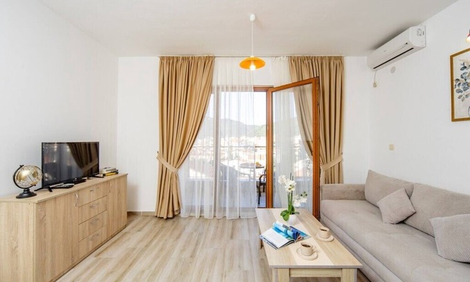 Velji Vinogradi Casa | Arvala Apartments - Apartment with Balcony