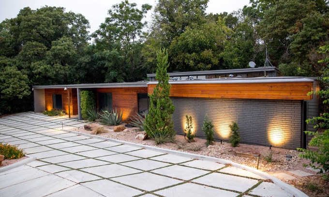 Mountainview Casa | Como se ve en Fixer Upper: ¡quédese en la fabulosa casa moderna Waco Mid Century!