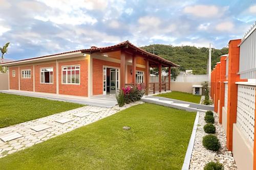 Morrinhos Casa | ASA | Casarão de Praia | Canto Grande | Bombinhas