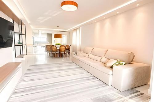 Itapema Apartamento | ASA | Cobertura Duplex | Meia Praia | Hidro | 4QT