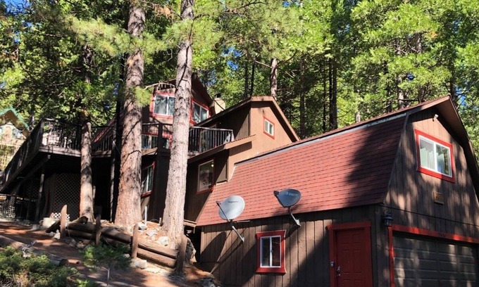 Cold Springs Cabina | Ash Family Cabin