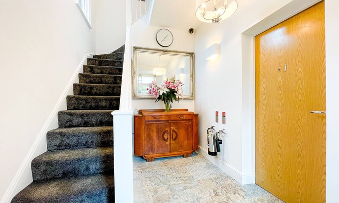 Trafford Casa | Ashfield Boutique Stays