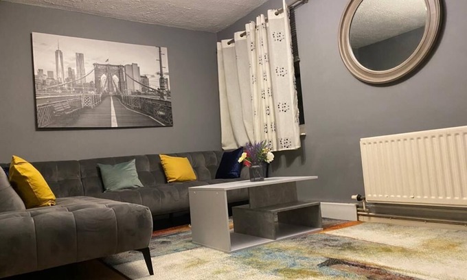Kingsnorth Apartamento | Ashforfd Hide Out