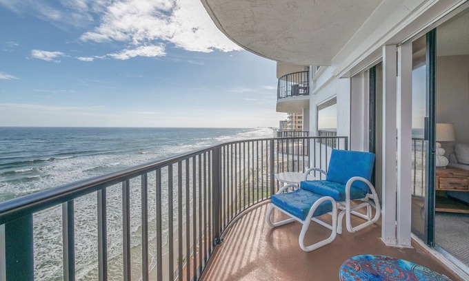 Ocean View Halifax Estates Condominio | Ashley 904 - Daytona Beach Oceanfront Vacations, Inc