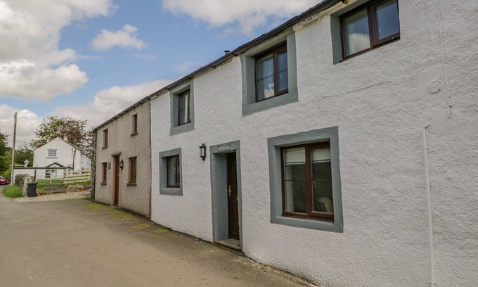 Bassenthwaite Cabaña | ASHNESS, pet friendly, character holiday cottage in Keswick