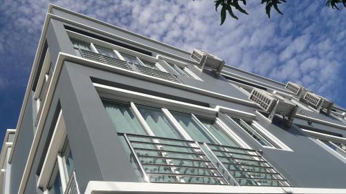 Bang Sare Apartamento | Asia's Beach Apartments