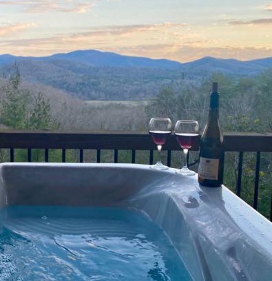 Ridges Over the Lake Casa | Aska Highlands Lodge - Cuddleup