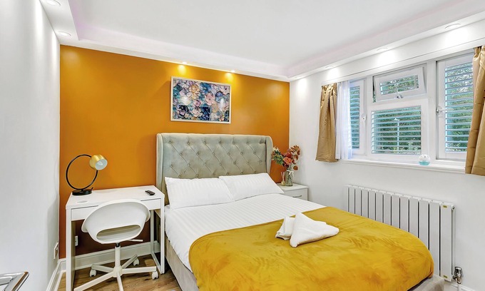 Bierton Apartamento | Aspen Cl – Private Room in 4-Bed Retreat with Gym
