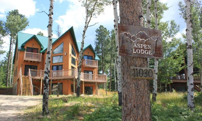 Lead Casa | Aspen Lodge-5 Bedroom, 5 Full Baths with Hot Tub!