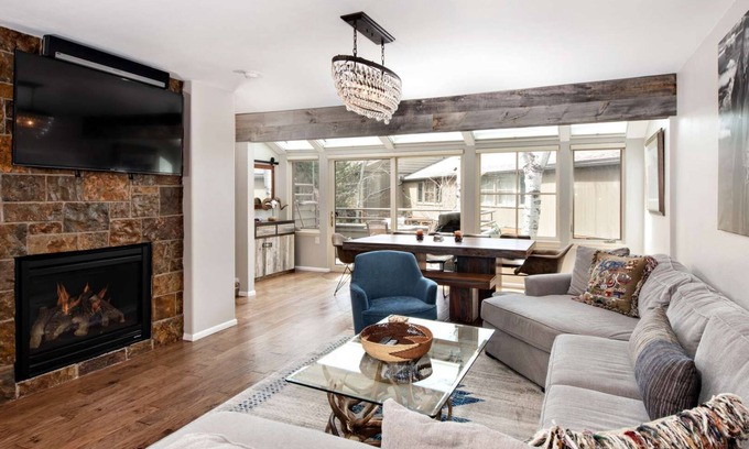 Aspen Casa | Hermosa Villa a minutos del centro de Aspen ubicada cerca de Free Shuttle Stop