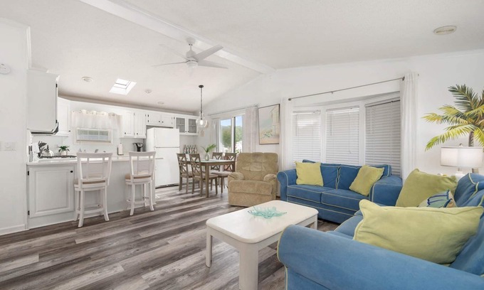 Assateague Pointe Casa | Assateague Pointe home - gated community with tons of amenities for family fun. Located next door to FrontierTown.