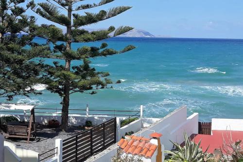 Kokkini Chani Apartamento | Asteri Sea View Apartment, Seafront