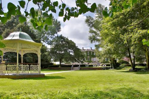 Aston Hotel | Aston Hall Hotel, BW Signature Collection