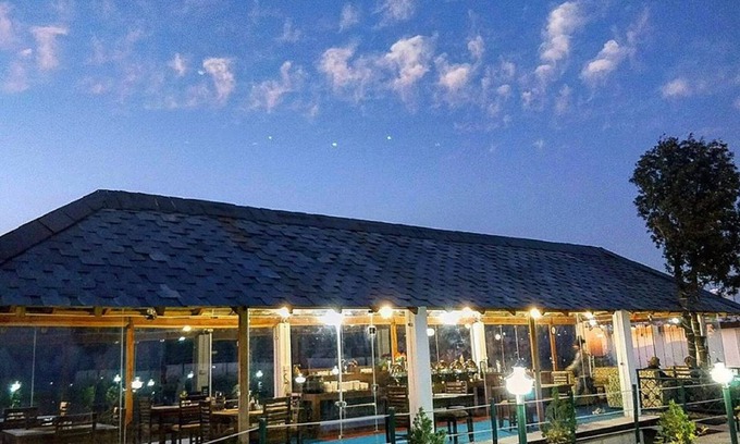 Lansdowne Cama Y Desayuno | Astre Vue Resort