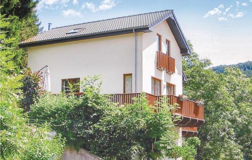 Oberhausen Casa | Astrid