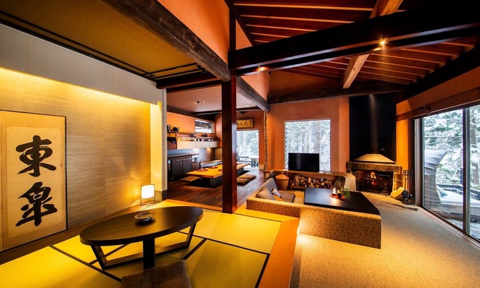 Takayama Casa | At an altitude of 1000m spend time in an archit / Takayama Gifu