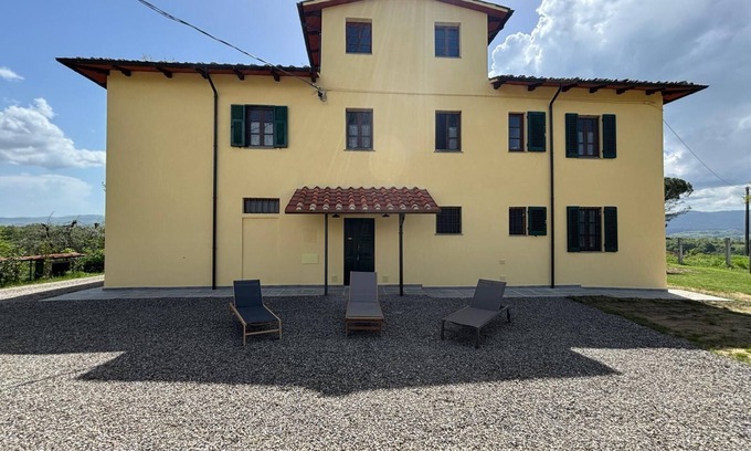 Terranuova Bracciolini Casa | At Di Toni's house, for families and groups
