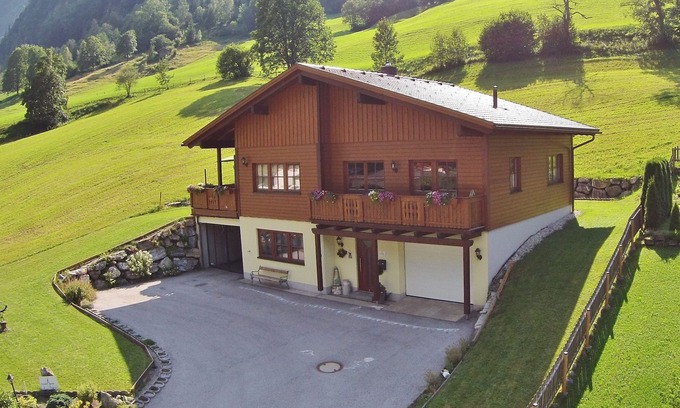 Fusch an der Grossglocknerstrasse Chalet De Esquí | Detached luxury chalet in Fusch on Grossglocknerstrasse with sauna