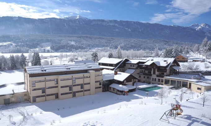 Lake Pressegger Hotel | Hotel ∙ 1 huésped