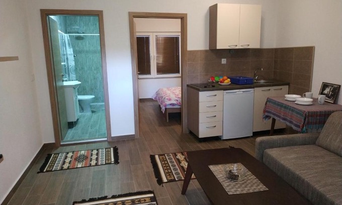 Varosh Apartamento | at George's Apartments