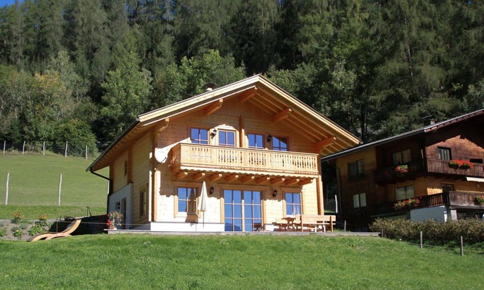 Heiligenblut Casa | Bonito apartamento en villa con WIFI, TV, terraza, mascotas permitida y aparcamiento
