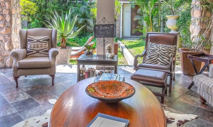 St. Lucia Cama Y Desayuno | At Heritage House