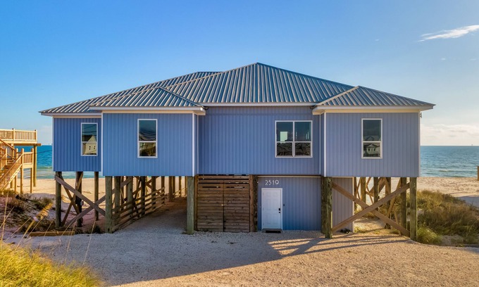 Dauphin Island Casa | At Last | Beach Front. Tons of amenities! Beautiful!