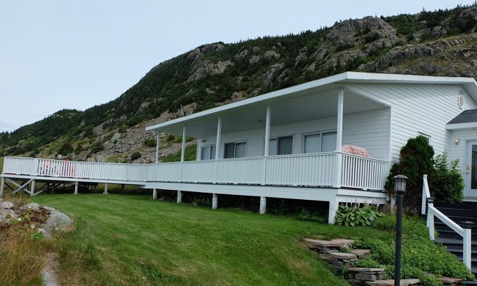 Portugal Cove - St. Philips Casa | En el borde del Mar - Hermosas vistas y las comodidades modernas