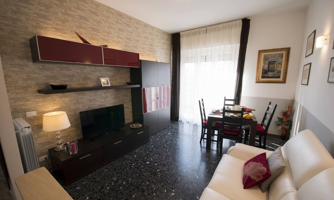 Ex Campo d'Aviazione Apartamento | en la casa de Simone en Viareggio (¡apto. y playa!)