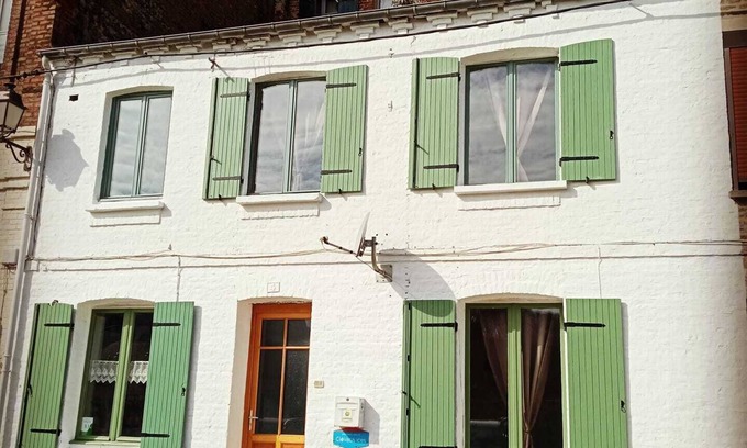 Saint-Valery-sur-Somme Casa | Al pie de las murallas