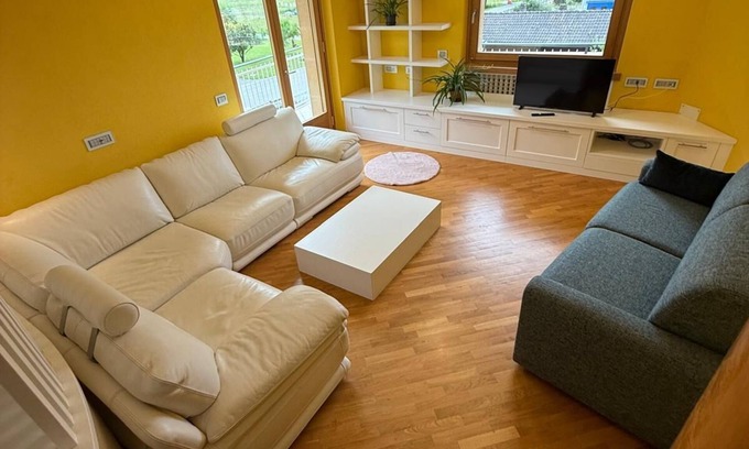 Mazzo di Valtellina Apartamento | At the foot of the Mortirolo