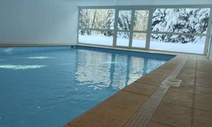 Les Contamines-Montjoie Apartamento | At the foot of the slopes! 4/5-person apartment with pool