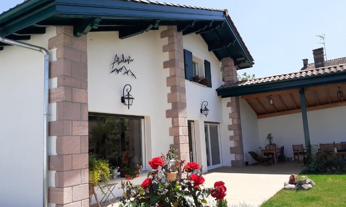 Ascarat Casa | ATALOZTI Maison d'hôtes ST JEAN PIED DE PORT