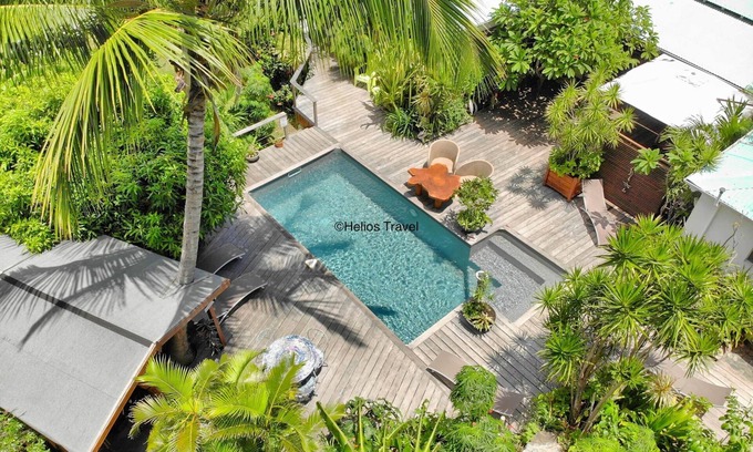 Bas Vent Casa | Atemoya lodges. Swimming pool, beach 400 m., Bamboo (2/4p), A/C, pool, beautiful garden, beach 400 m