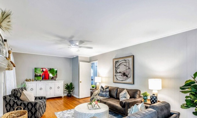 East Cobb Casa | ATH - Walton HS - Ranch - Fenced (Mockingbird)