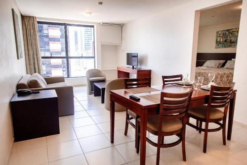 Caminho das Arvores Apartamento | Athenas Suites By BnbHost