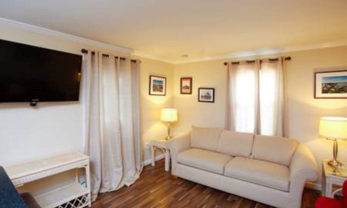 Annapolis Casa | "Atenas de América", Annapolis Apartment One B