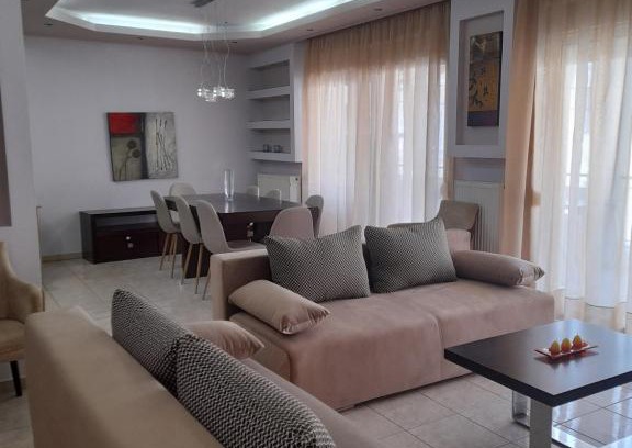 Nea Peramos Apartamento | Athina's house by the sea