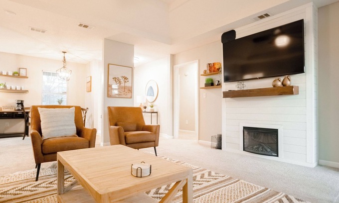 Byron Casa | AtHome+1 Stay | Cozy 3BR | Sleeps 9