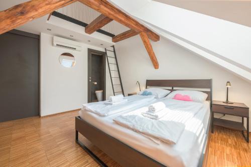 Ljubljana City Centre Hotel | ATIK ROOMS