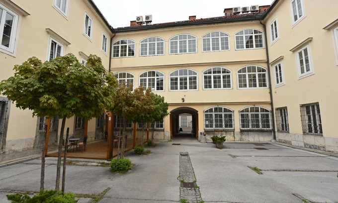 Ljubljana City Centre Hotel | Atik Rooms